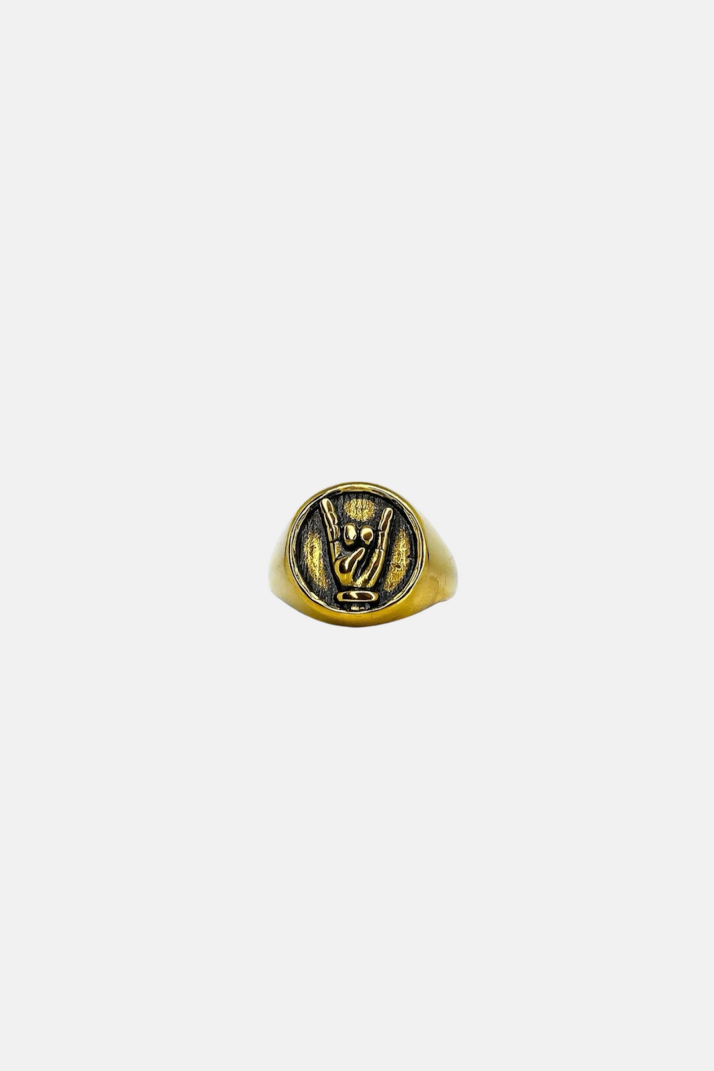 ‘Curnuto’ Chevalier Ring