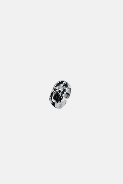 ‘Malafemmena’ Ring