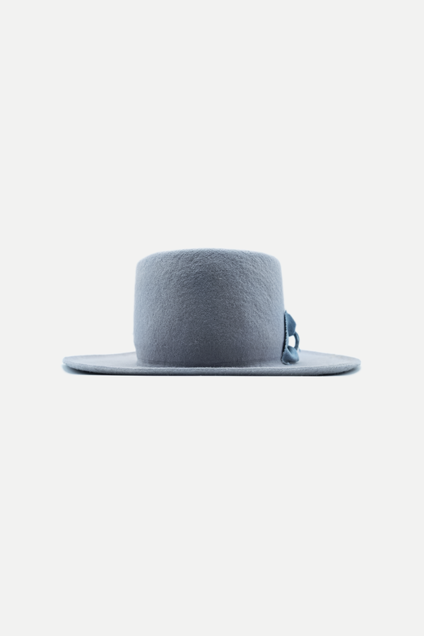 Cappello Polvo Sam grigio a tesa ampia con fiocco azzurro effetto denim e ornamento turchese
