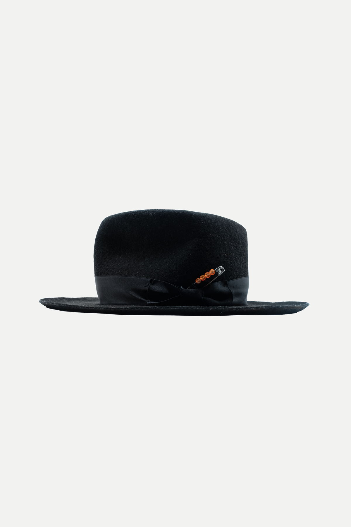 Senor Noir, vista del cappello fedora nero